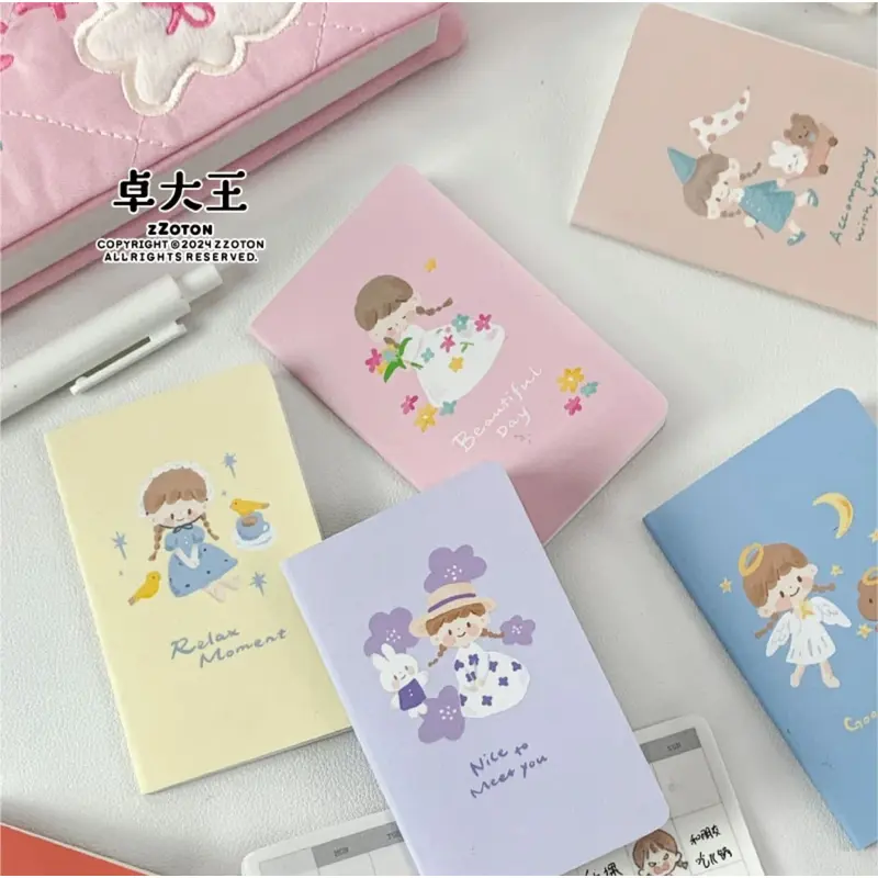 Molinta Zzoton Mini Card BookRed-Horizontal