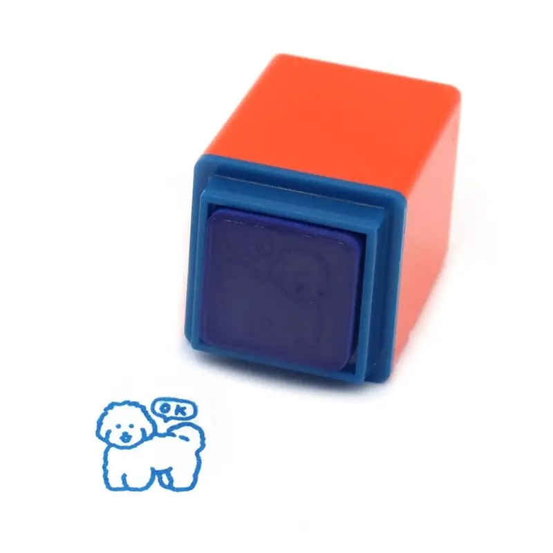 Zero Per Zero Stamp M Dog