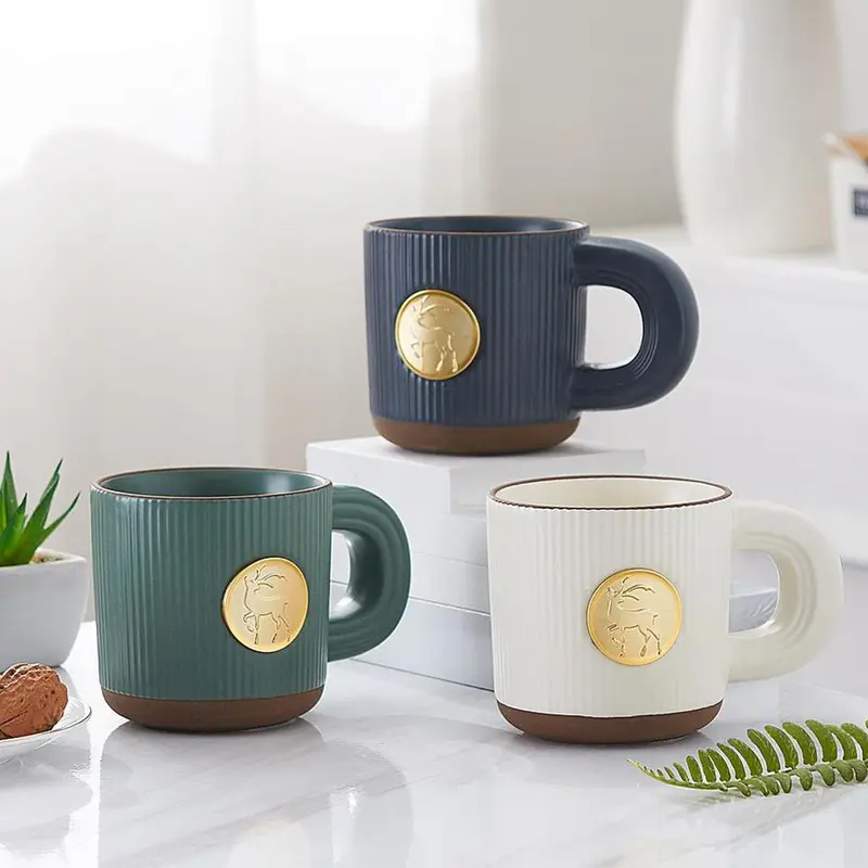 (Net) Creative Lines Ceramic Mug with Handle / 920980White